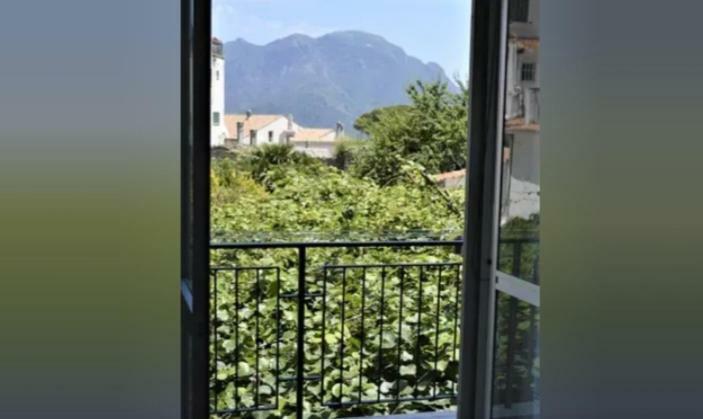 A Casa Di Pissi - Apartment Равелло Экстерьер фото